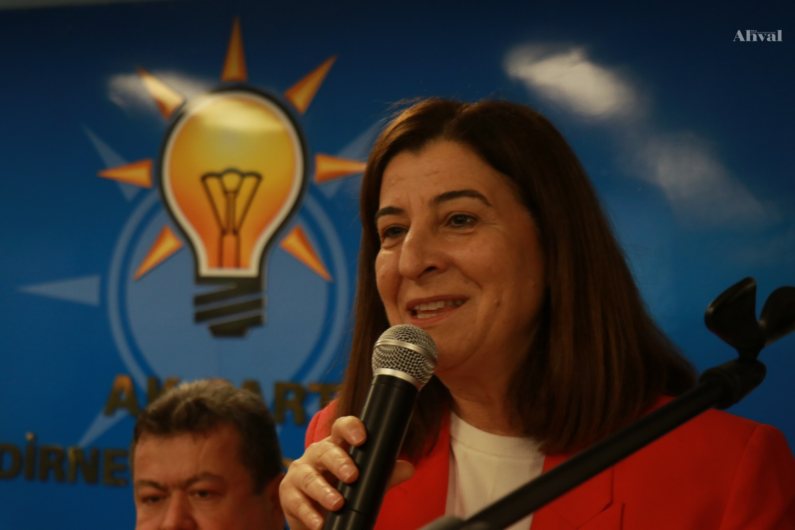 Aksal’dan sert eleştiri