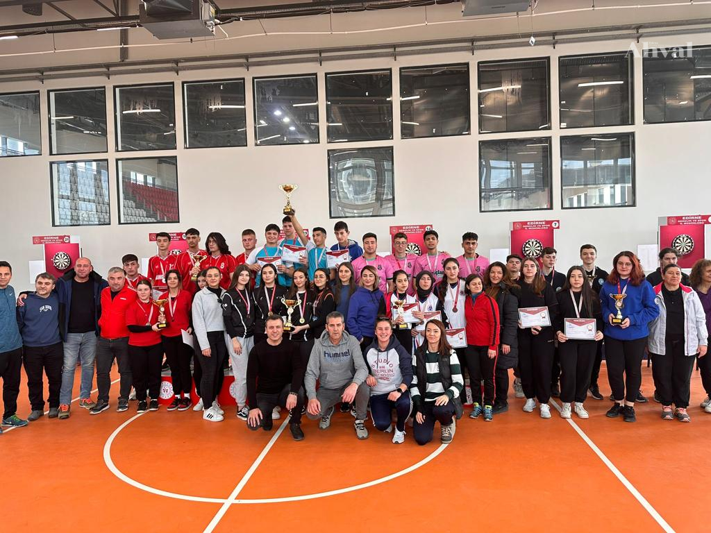 Dart İl Birinciliğinde atışlar tam 12’den