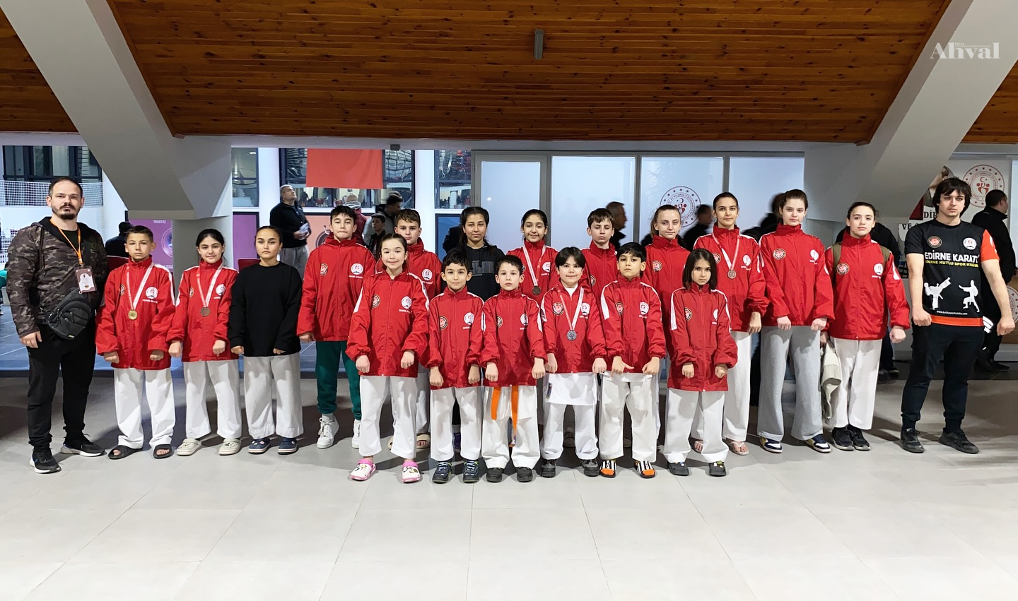 Trakya Karate Ligi’nde Kutlu Spor Kulübü’ne 5 madalya