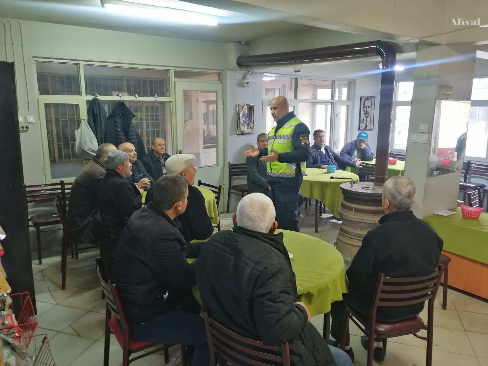 Köylüye trafik eğitimi