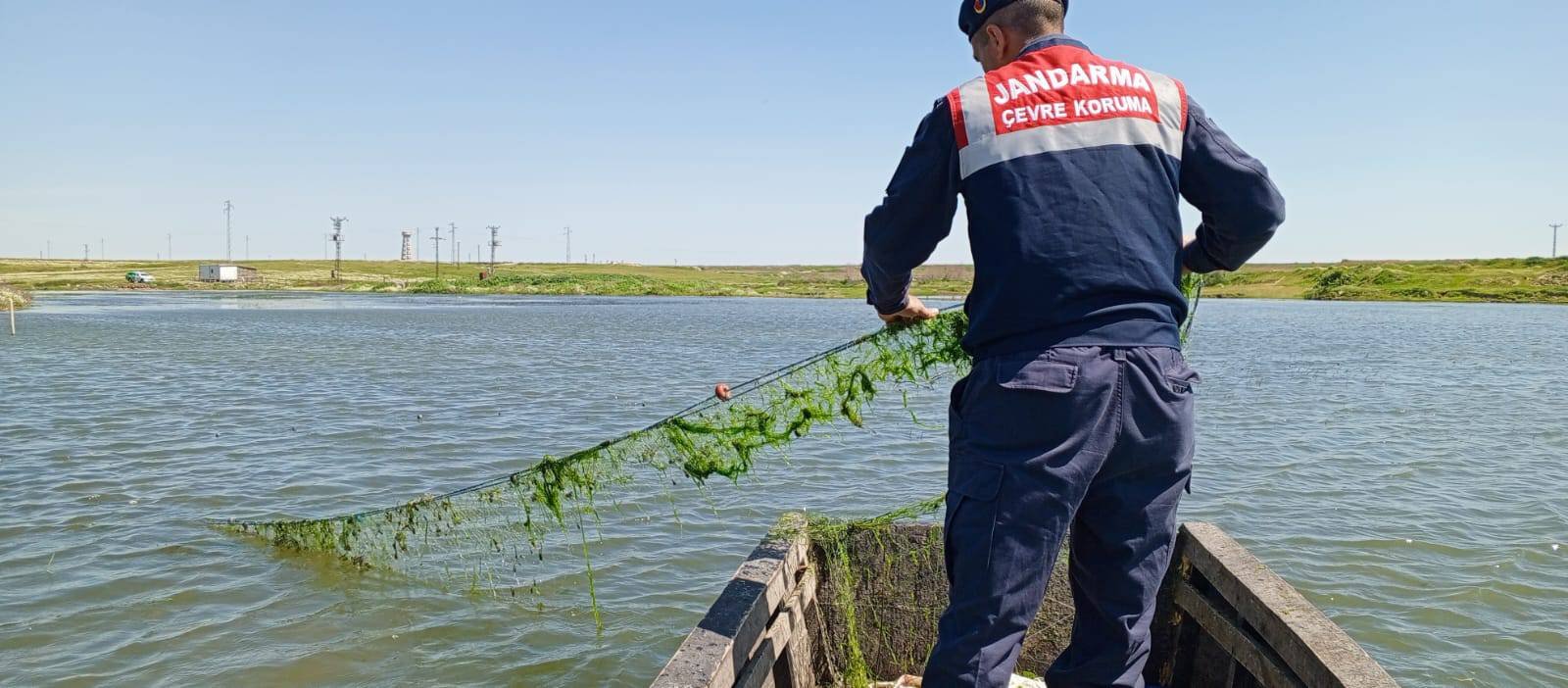 Balık ağlarına Jandarma müdahalesi