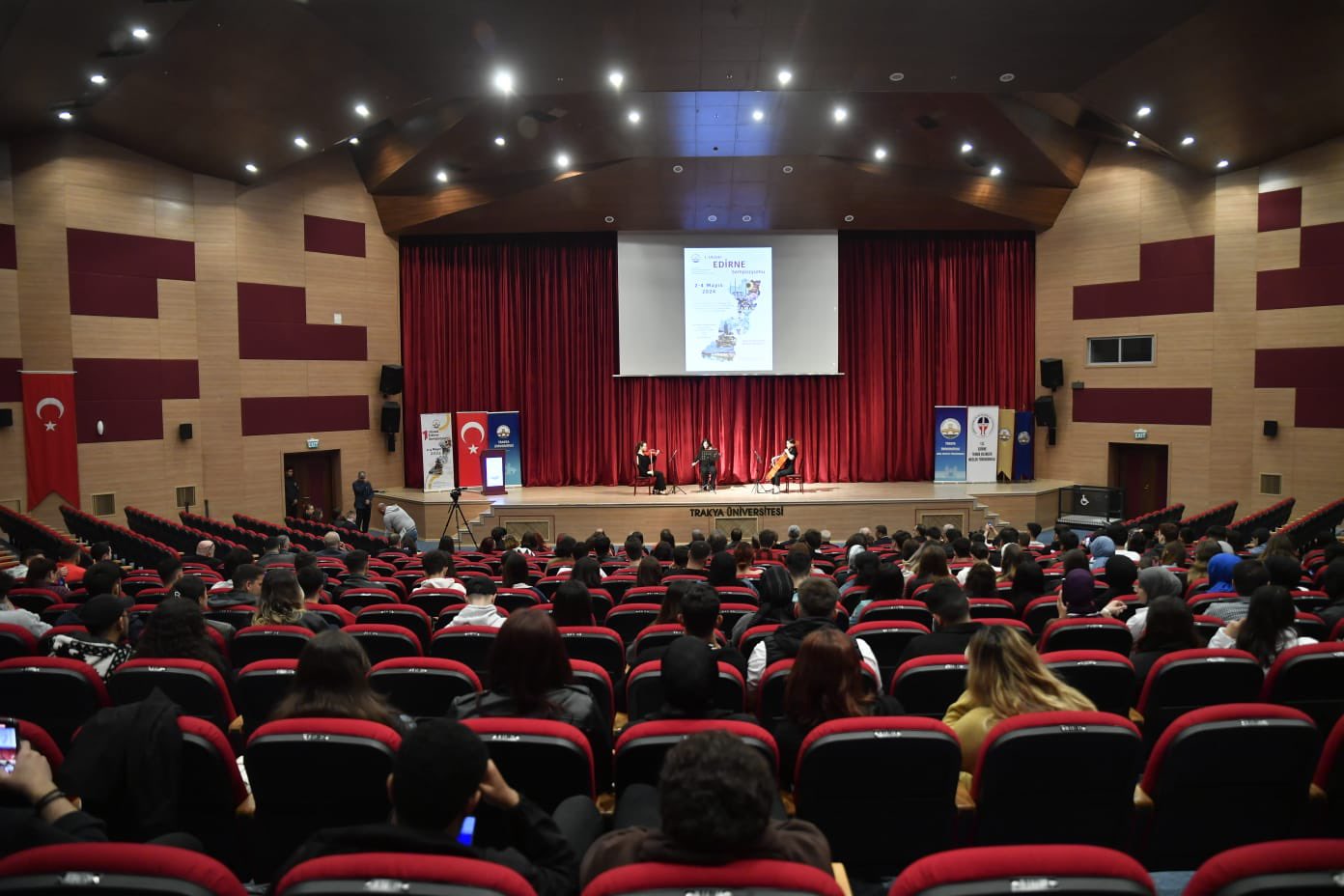 1’inci Ulusal Edirne Sempozyumu başladı