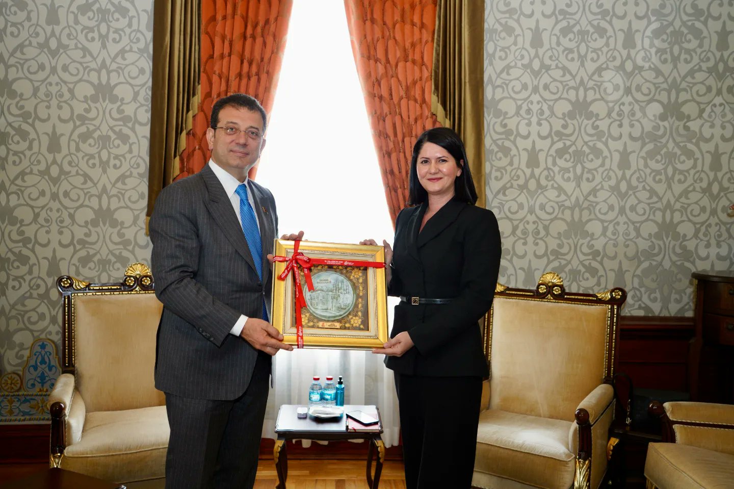 Akın’dan İmamoğlu’na ziyaret