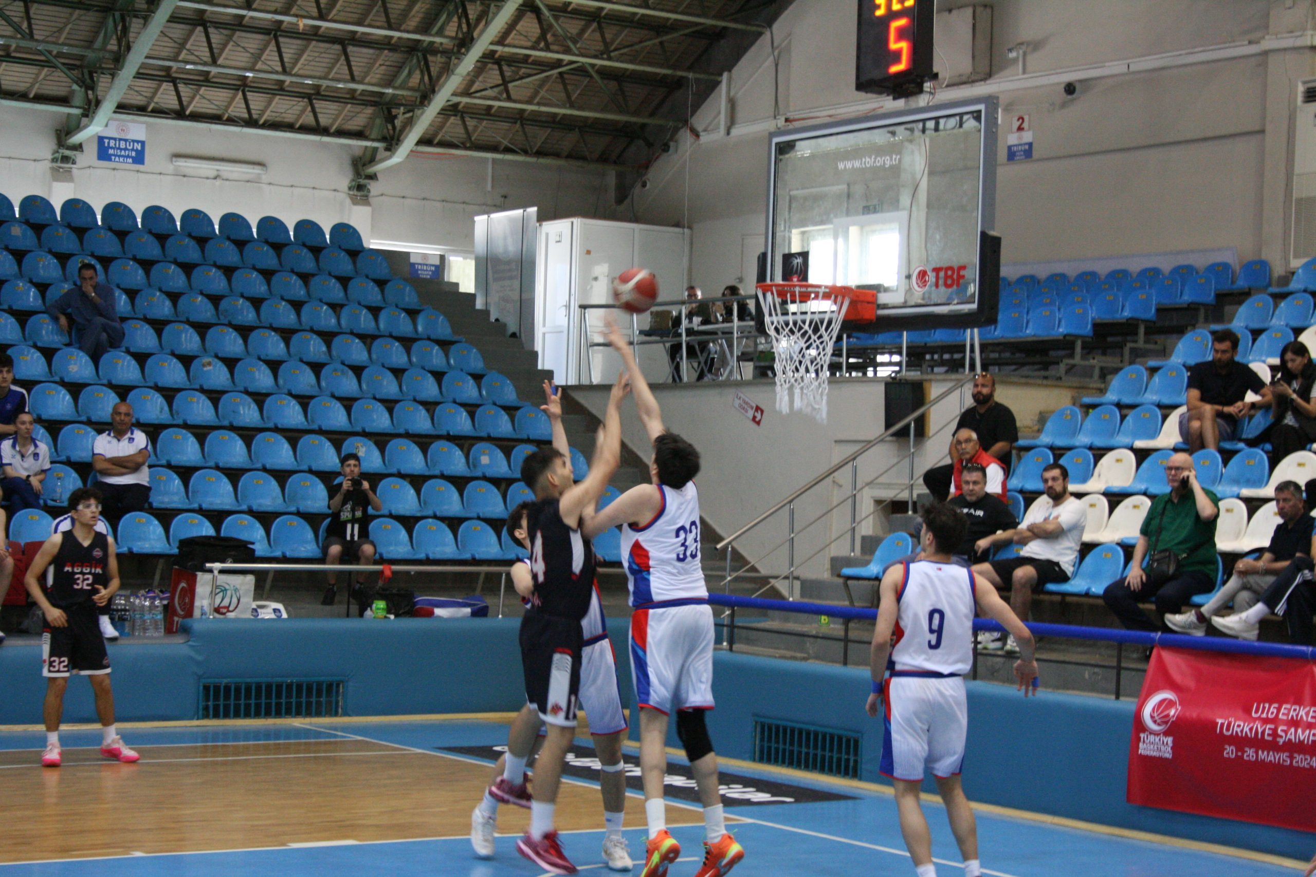 Mimar Sinan’da nefes kesen maç!