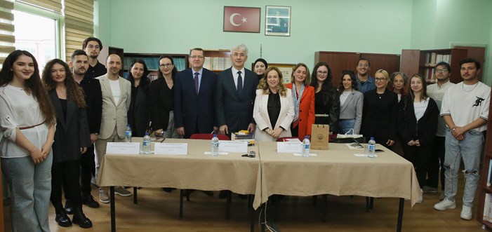 Trakya Üniversitesi’nde Arnavut dili yılı söyleşisi