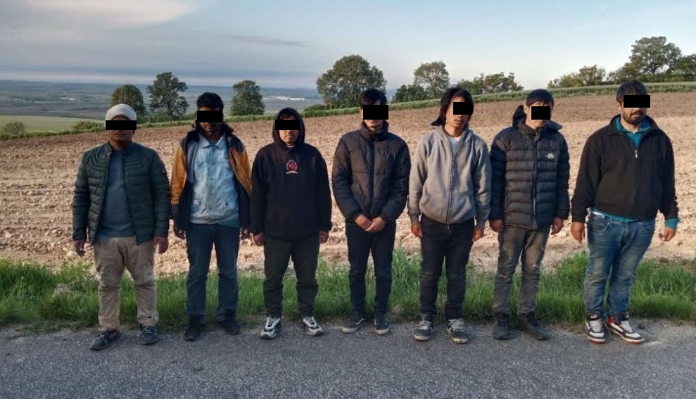 Nepal uyruklu kaçak göçmenler Meriç’te çıktı