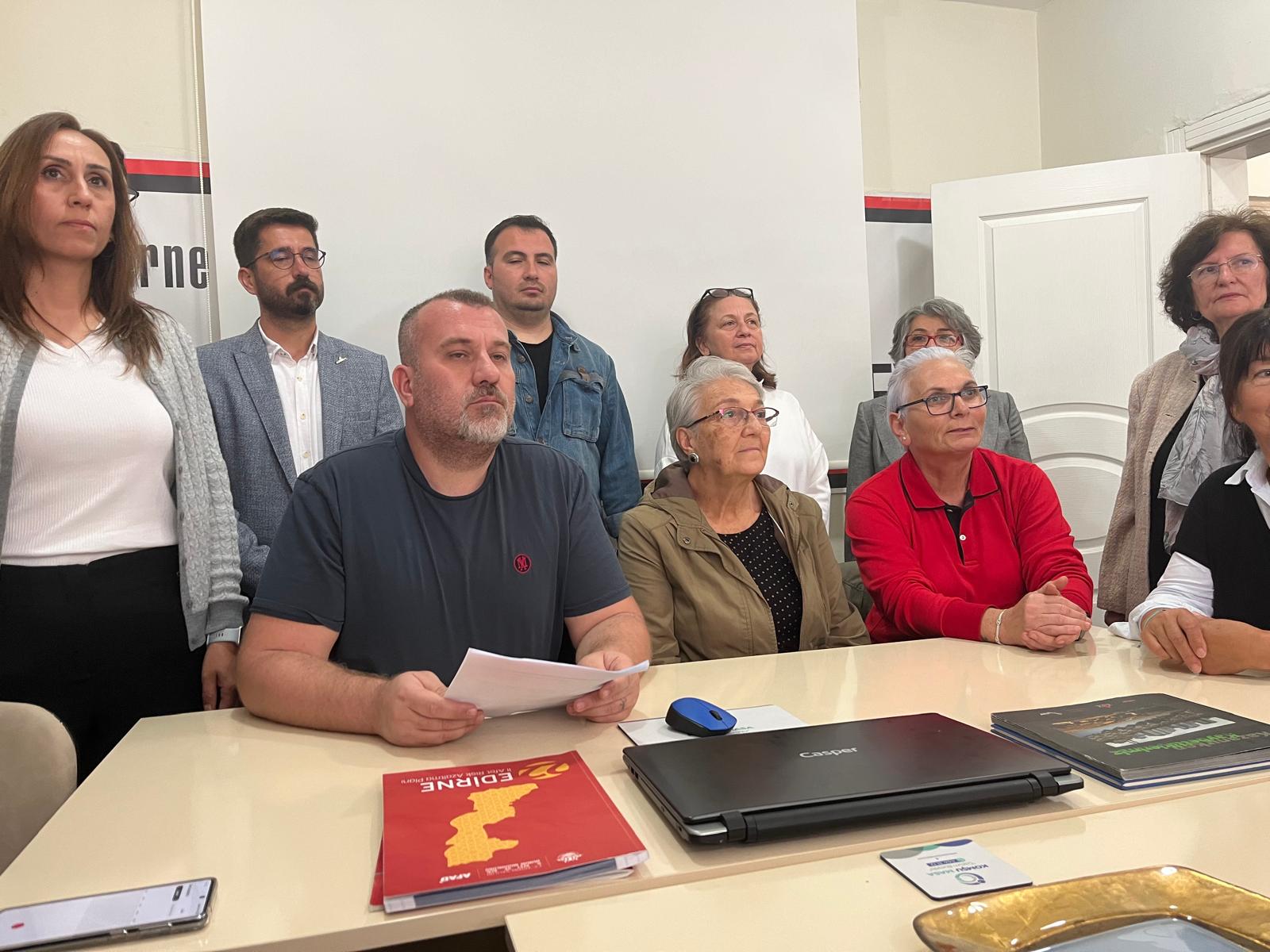 “Çocuklar okulda aç kalmamalı”