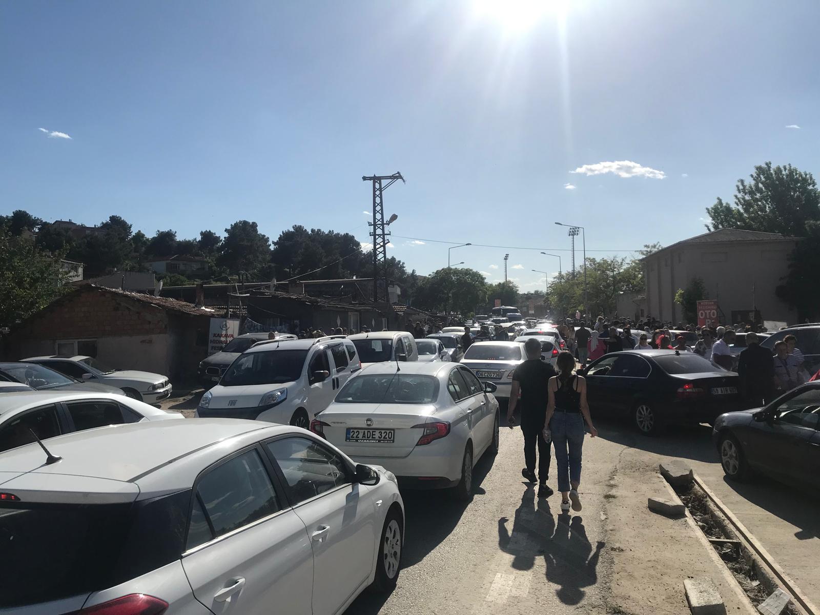 Şenlik trafik çilesine dönüştü!