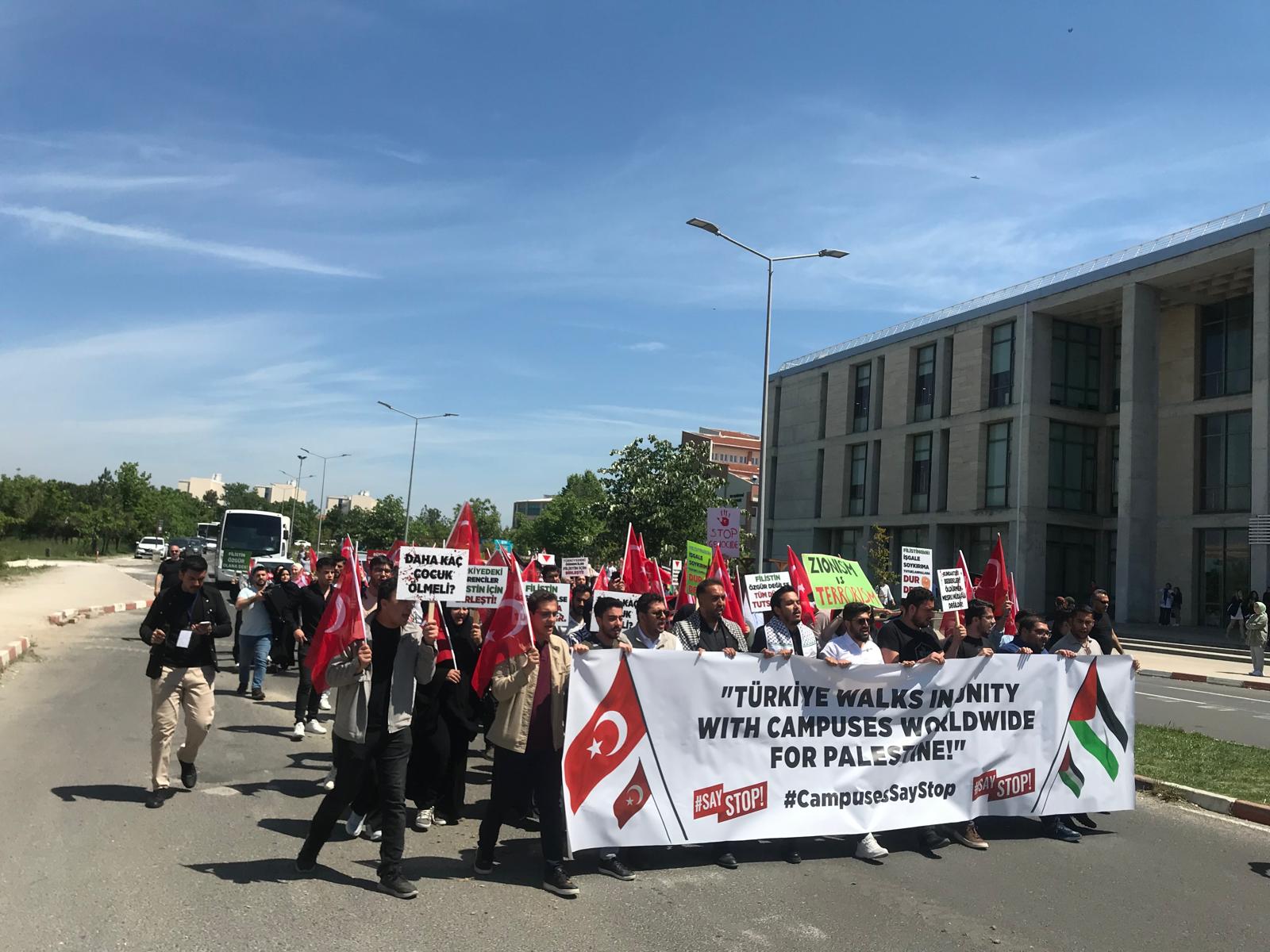 İsrail’e karşı “SayStop” sesi yükseldi