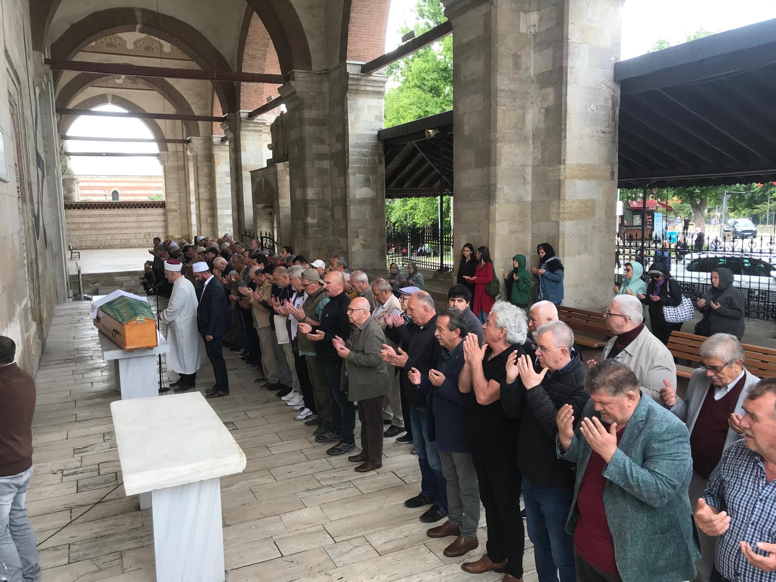 Gökay son yolculuğuna uğurlandı