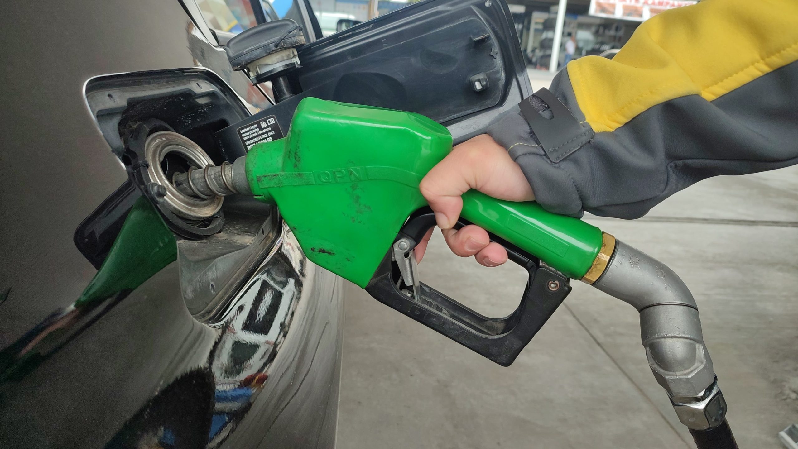 Akaryakıtta farklılaştırılmış ürünlere sabit fiyat