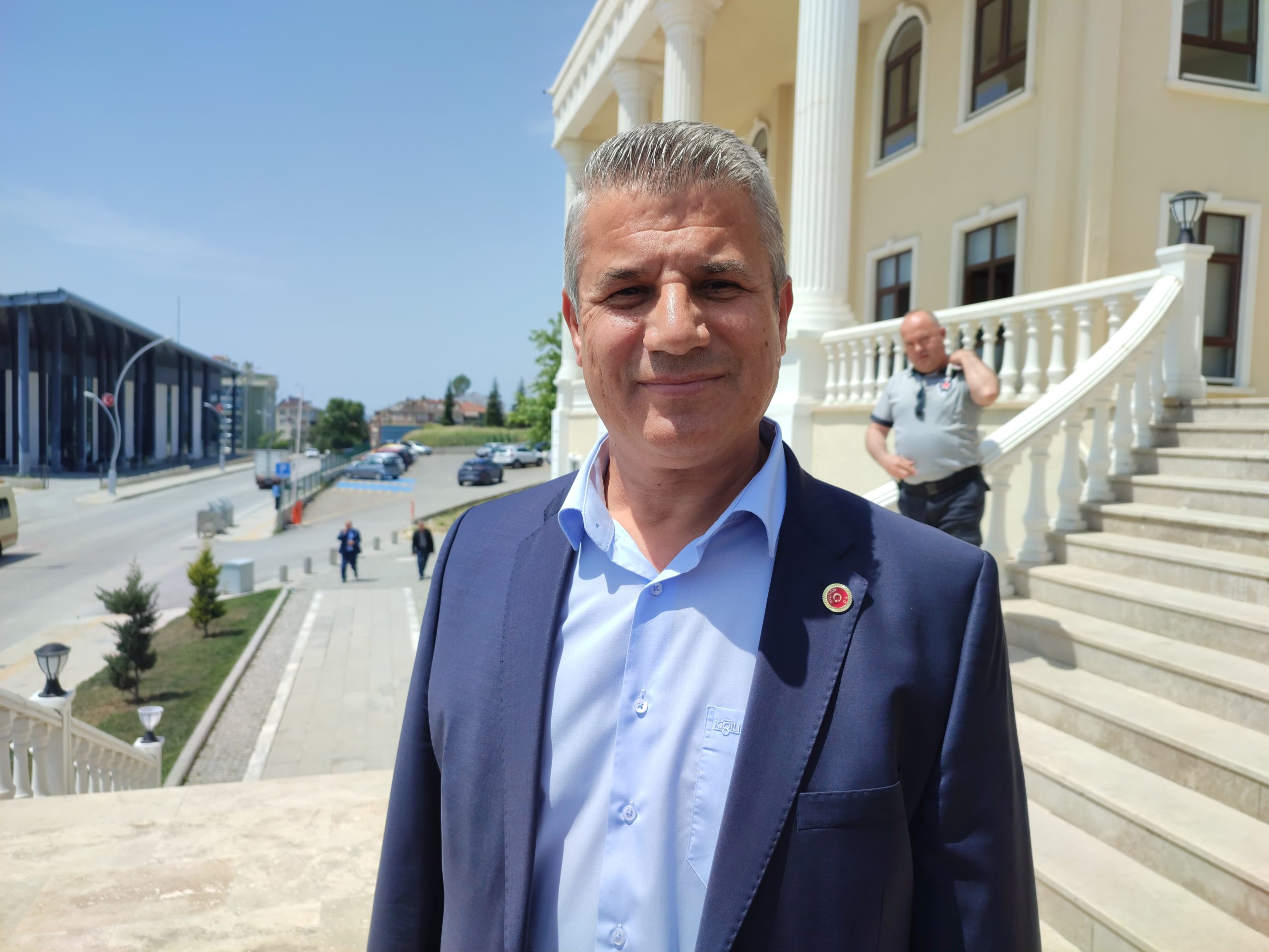 Yeni muhtar, yeni başkan