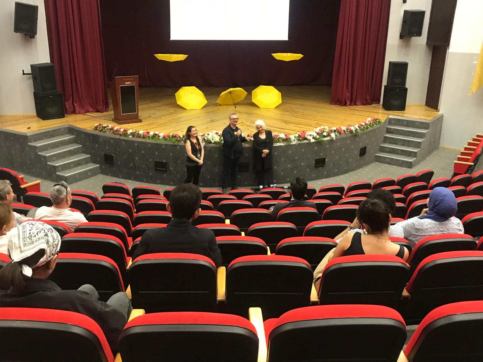 Usta oyuncudan Edirnelilere sitem