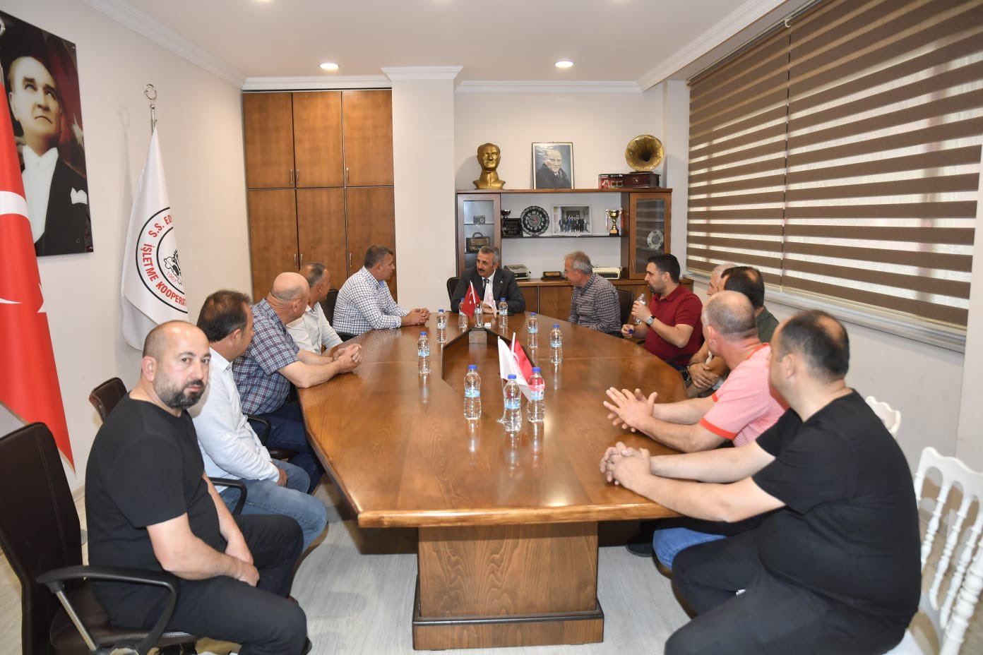 Vali Sezer’den sanayi sitesi yönetimine ziyaret