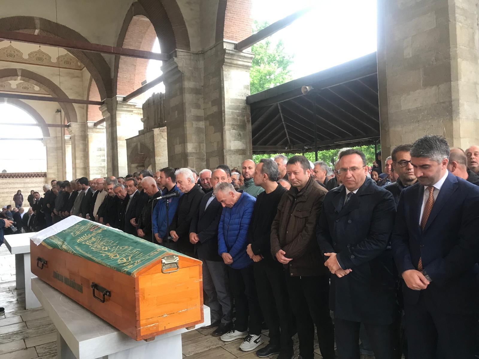 Özyurt son yolculuğuna uğurlandı