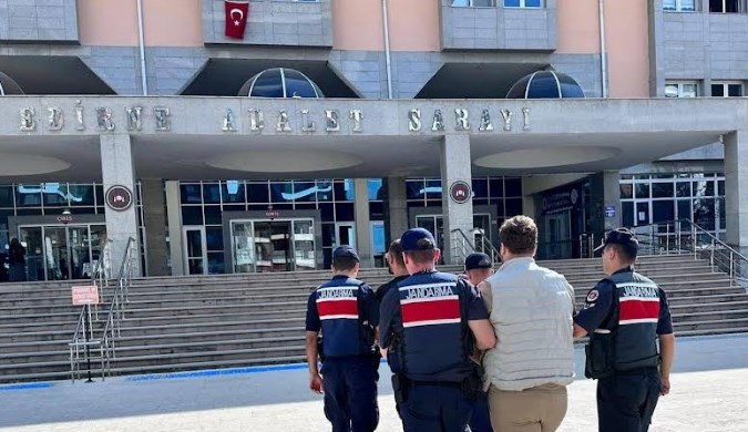 Cinsel istismarı suçundan aranıyordu yakalandı!