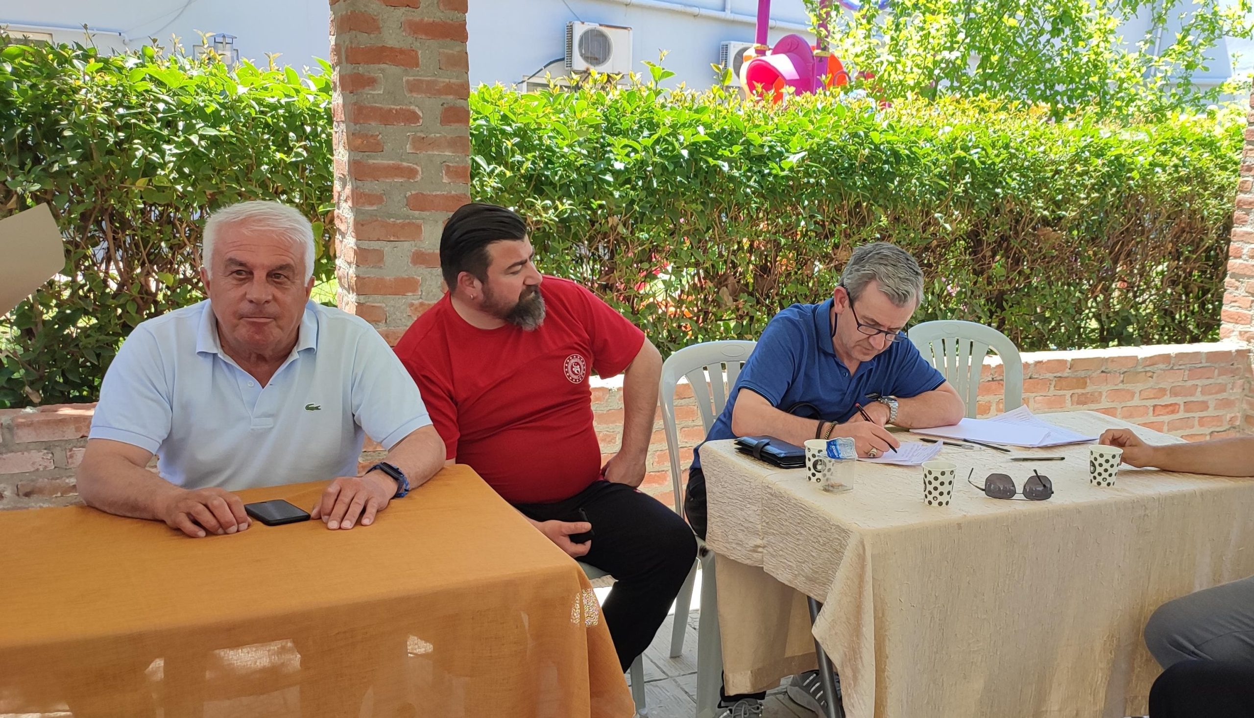 Genel kurula ‘çoğunluk’ engeli