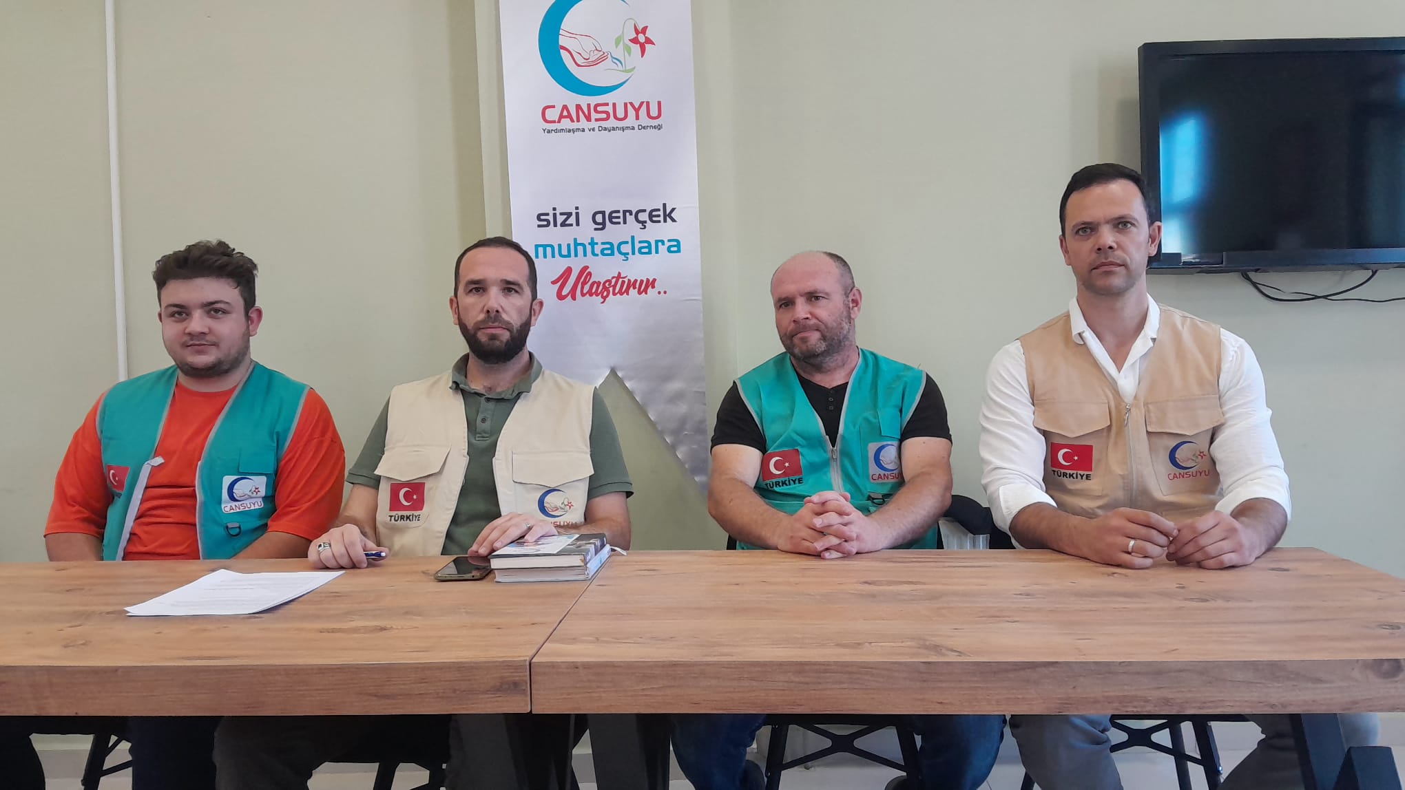 Cansuyu, Kurban Bağışlarını almaya başladı