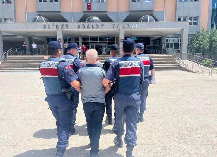 Kaçmaya çalışırken yakalandılar