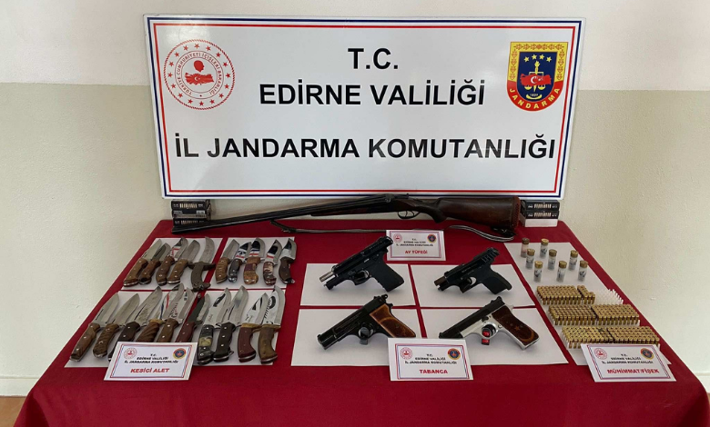 Ev değil cephanelik!