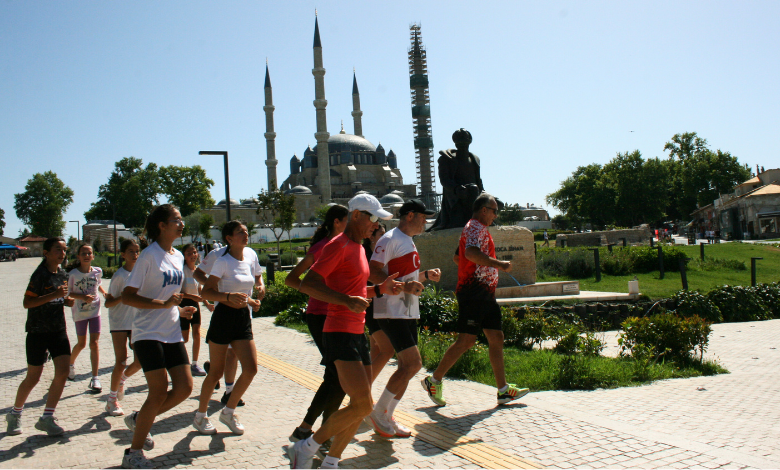 13’üncü yılda 13 atletle 13 tur