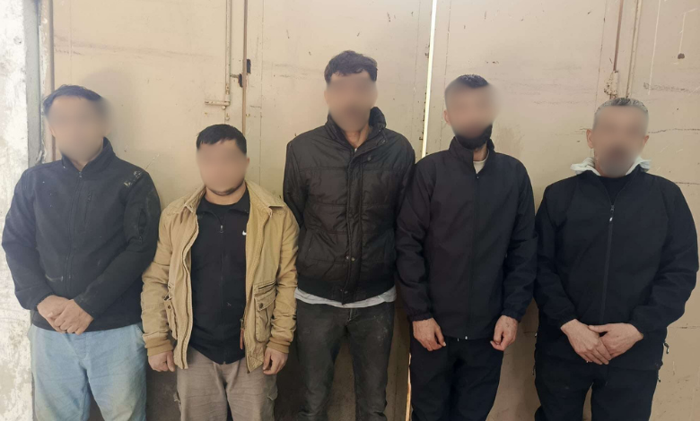 Üyüklütatar'da kaçak göçmen avı