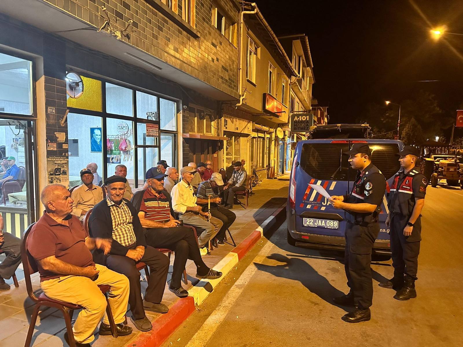 Vatandaşa av tüfeği uyarısı