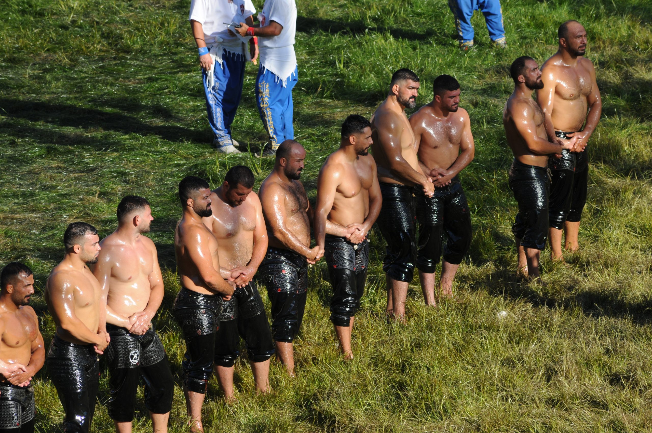 Dualı çayırın son 8 başpehlivanı belli oldu!