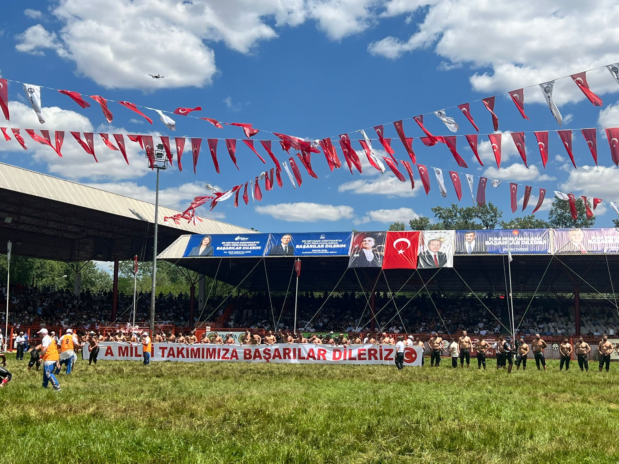 Ermeydanı’ndan Milli Takım’a ‘bozkurtlu’ destek
