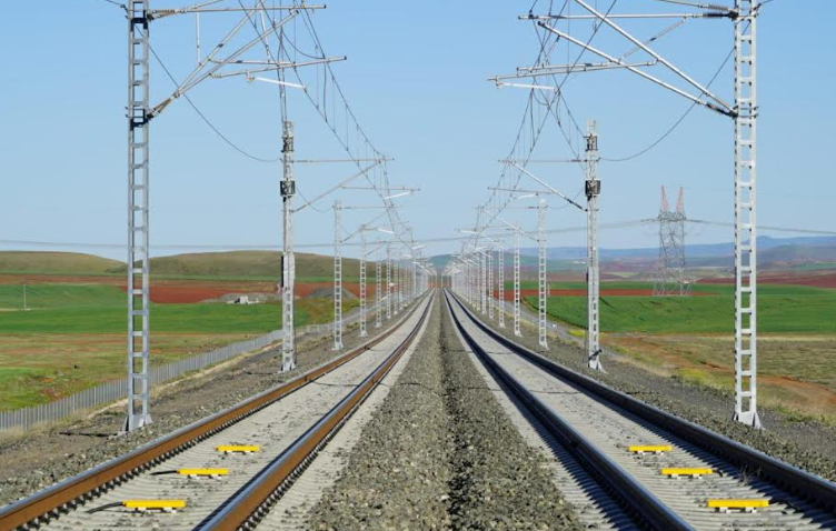 Demiryollarında elektrikli dönüşüm