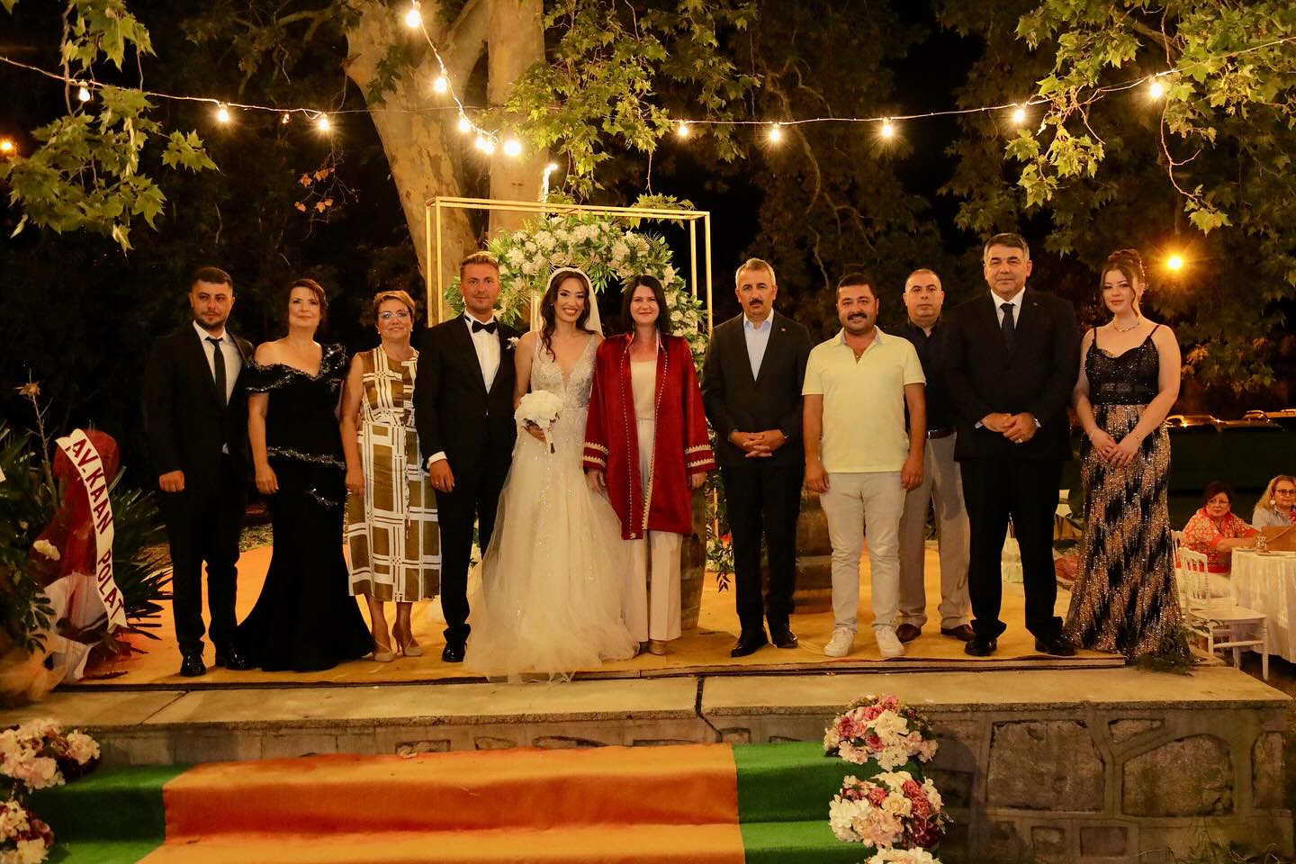 Başkan Gencan Akın ilk nikahını kıydı