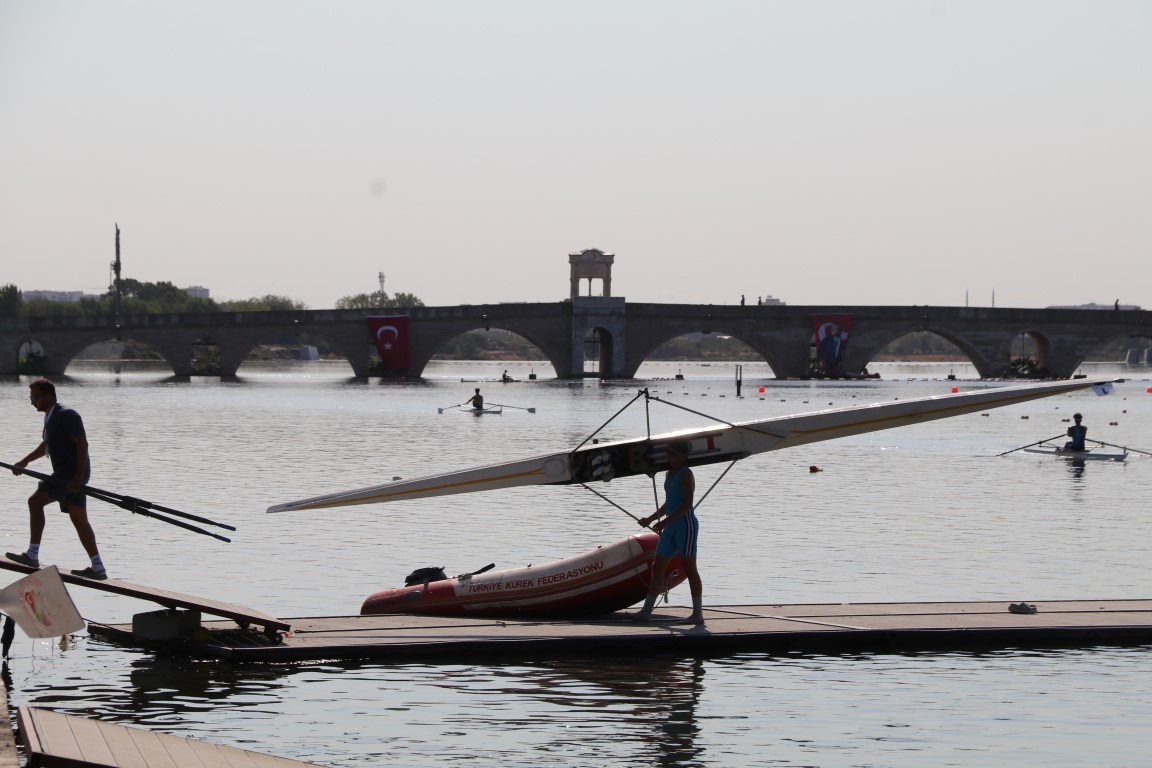 Meriç'te ikinci kürek randevusu