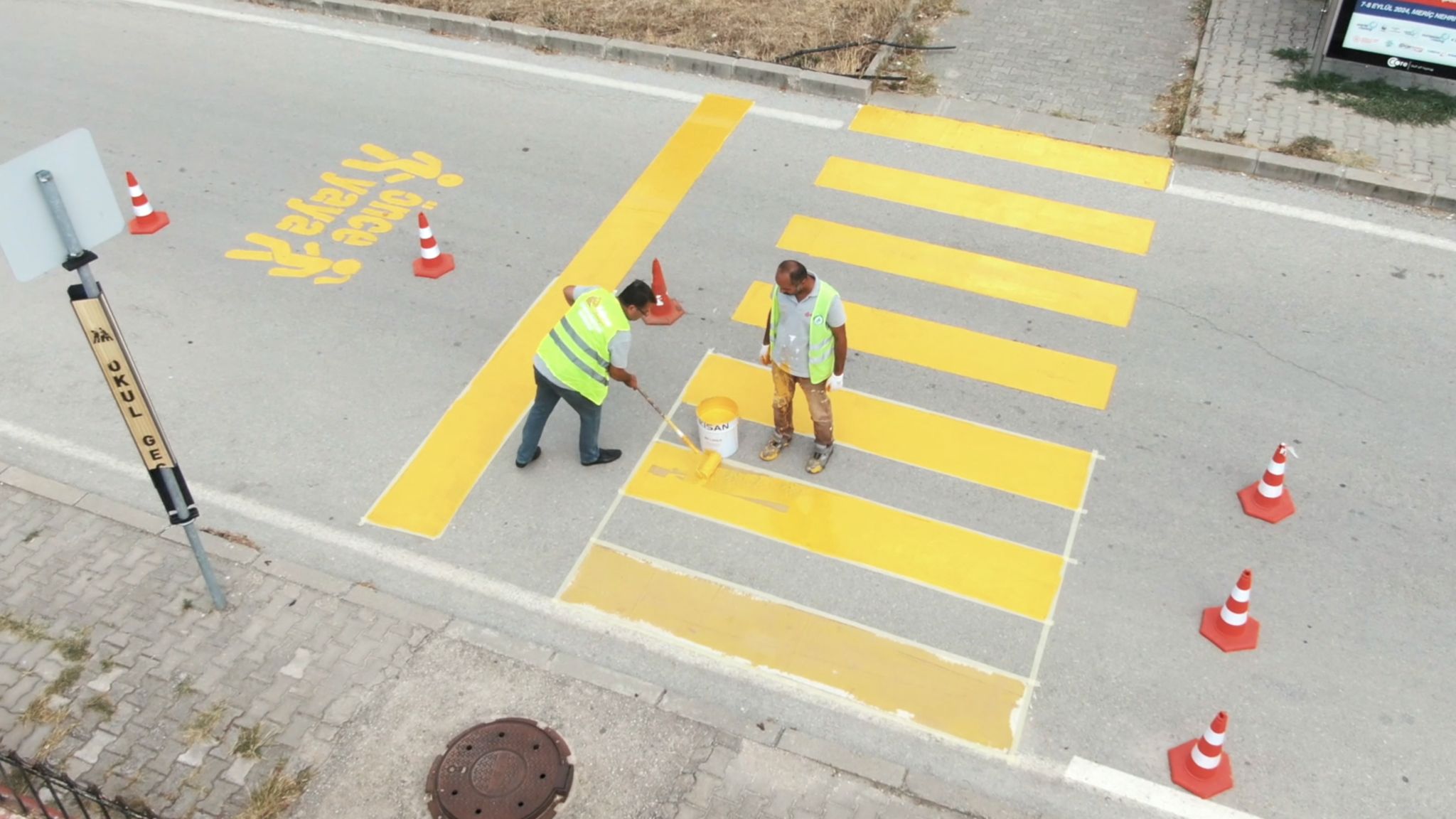 Belediyeden okul öncesi 'yaya geçidi' harekatı