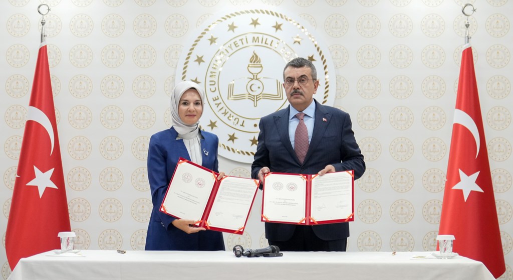 İki bakanlıktan öğrenci ve veliler için yeni uygulama