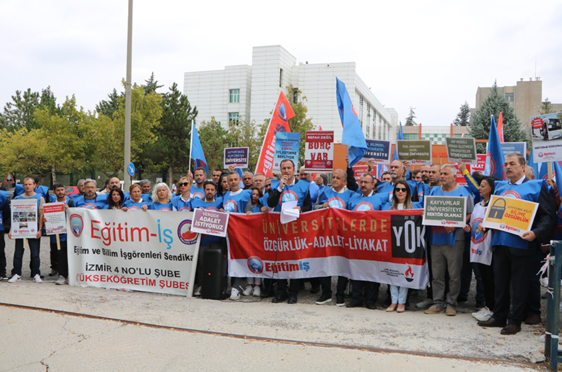 ‘Böyle giderse üniversitelerimize denklik verilmeyecek’