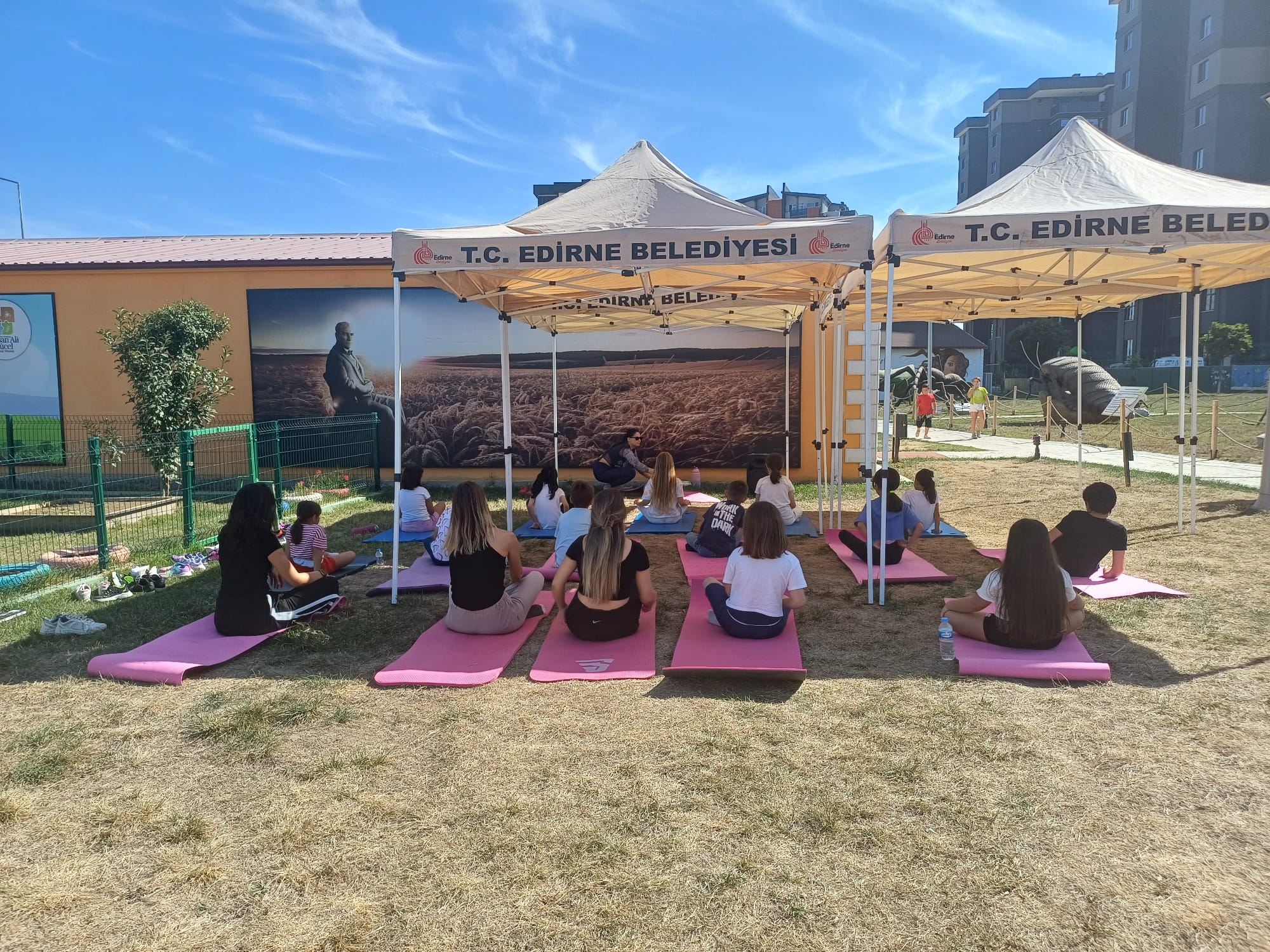 Belediyeden çocuklara özel pilates