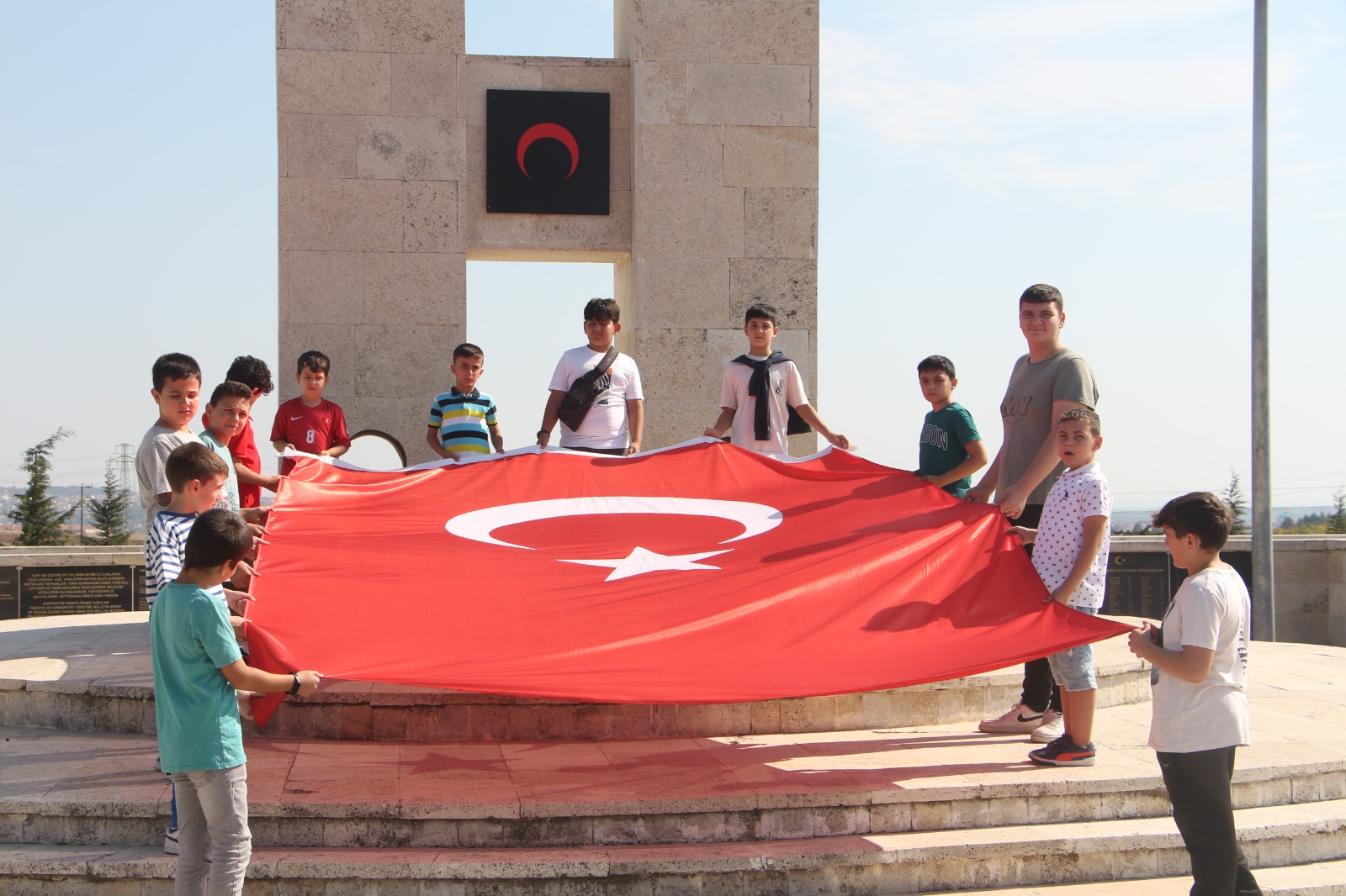 Asker Hastanesi şehitleri unutulmadı