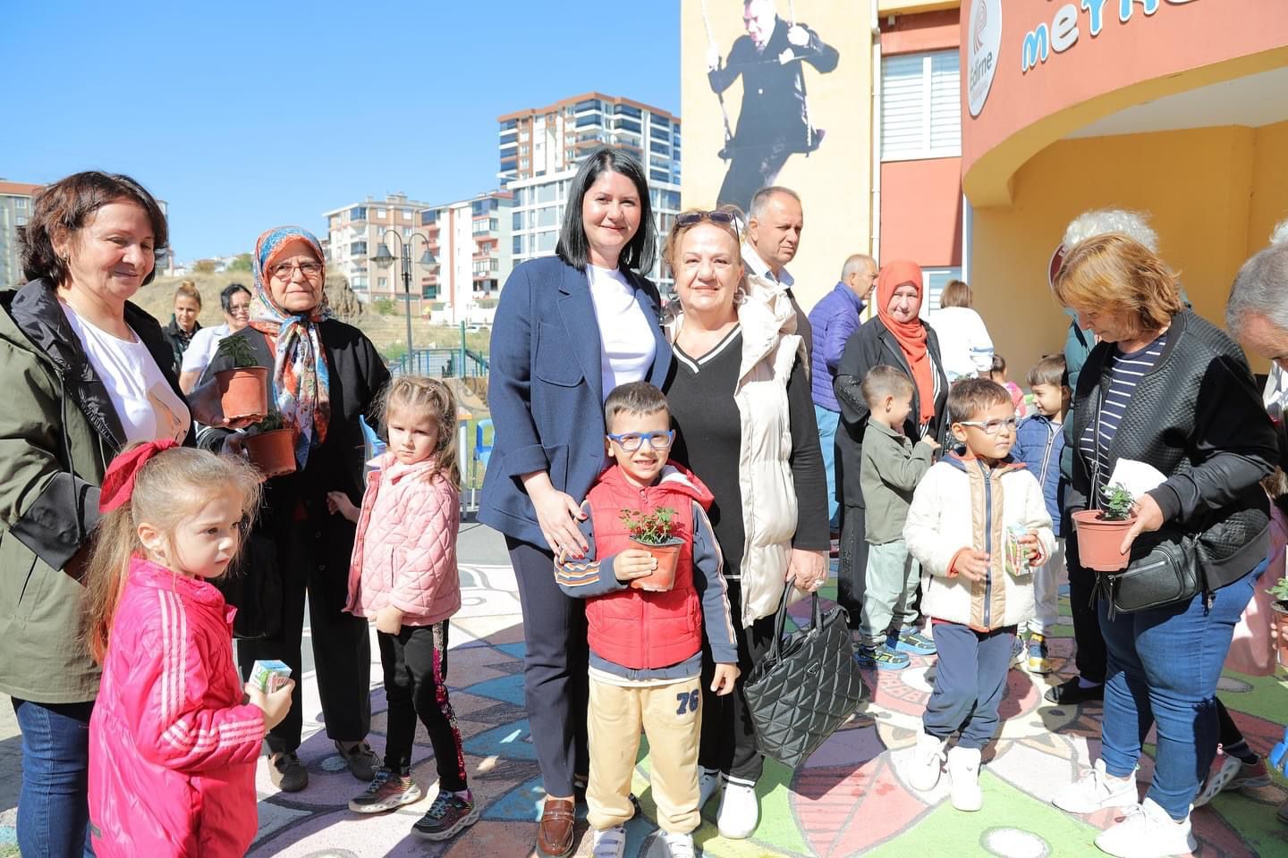 1 Ekim Yaşlılar Günü'nde nesiller bir arada