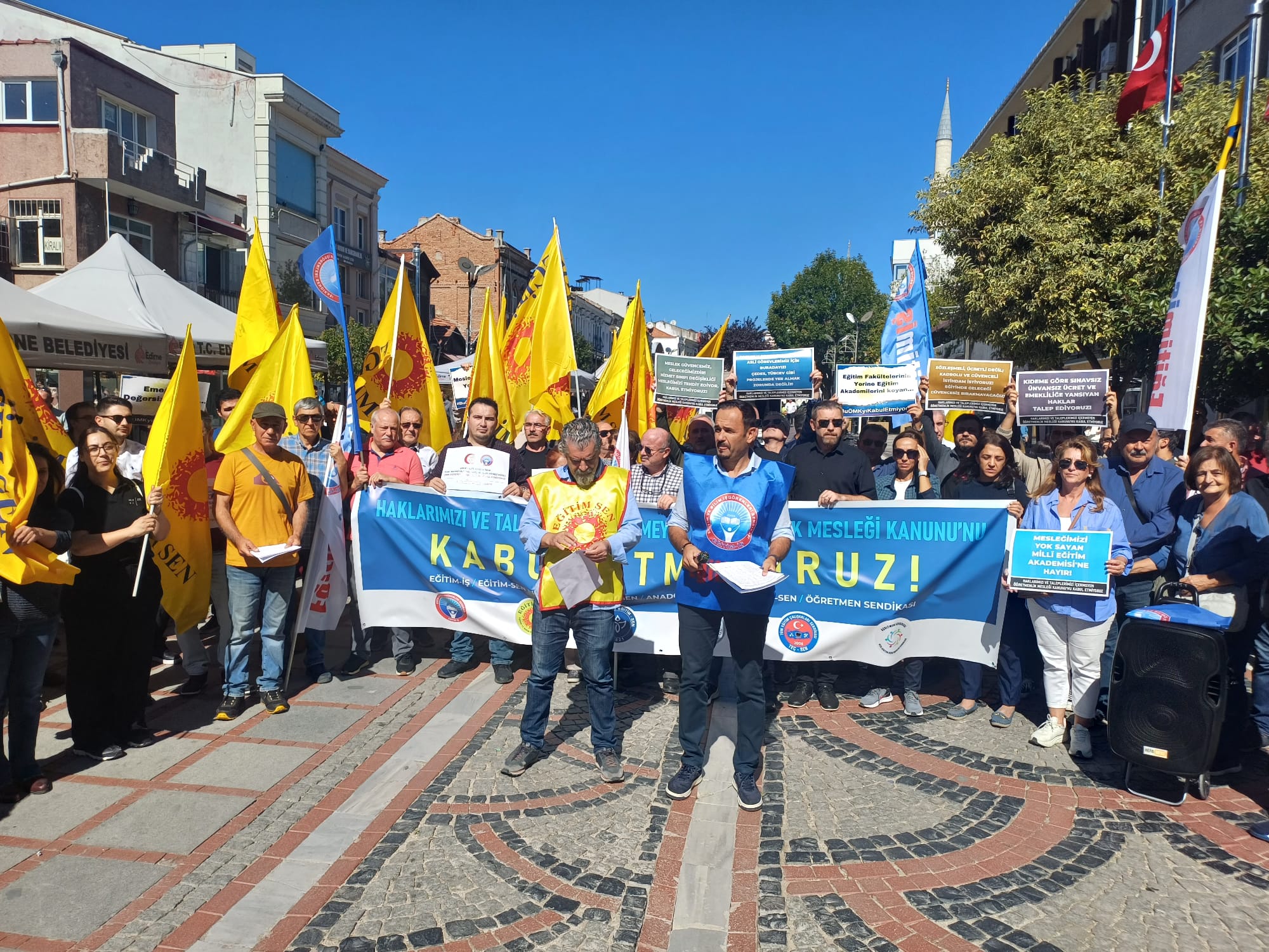 Sendikalardan ‘ÖMK’ taslağına ortak ses!