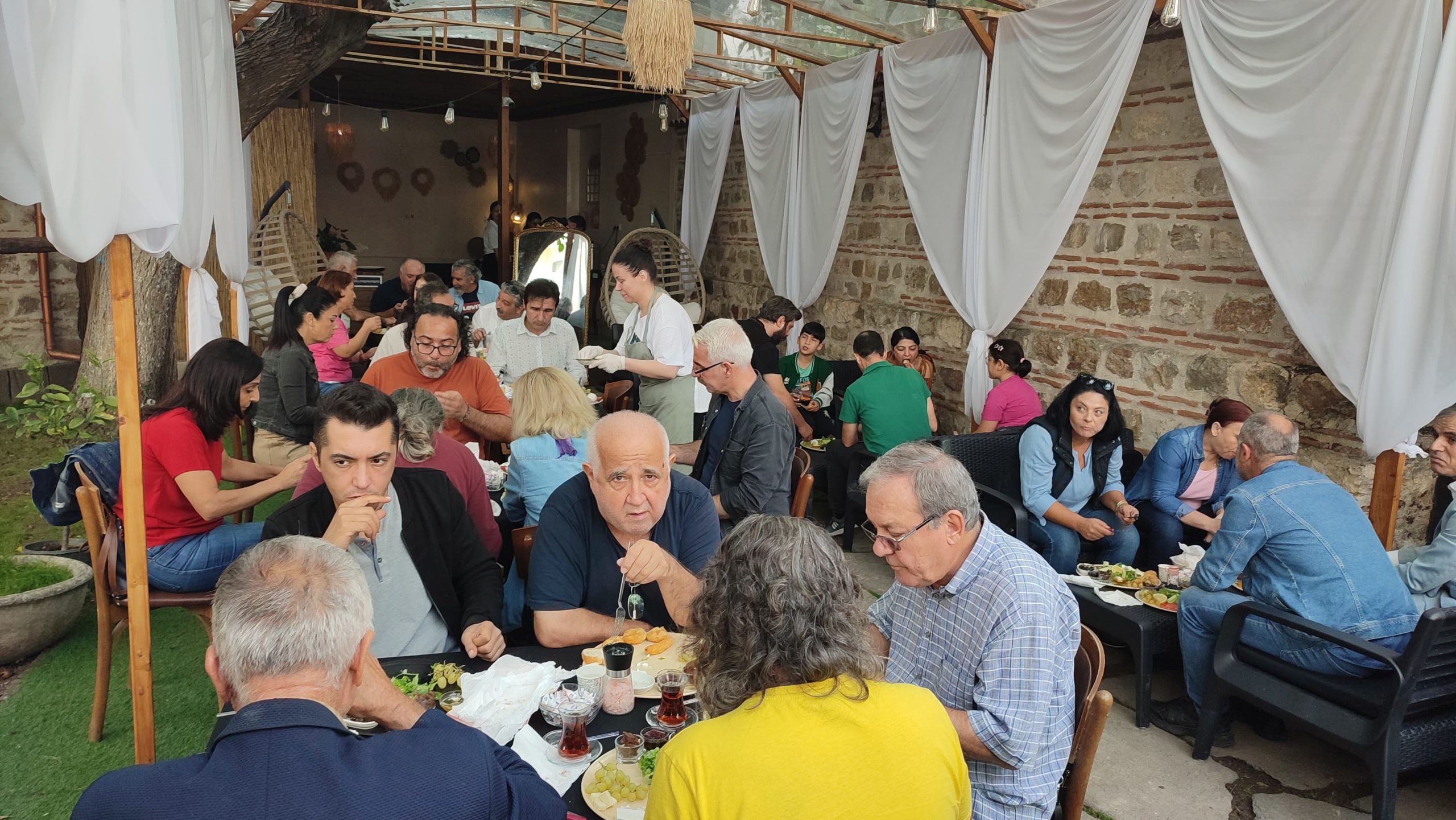 Eğitimciler Dünya Öğretmenler Günü’nde bir arada