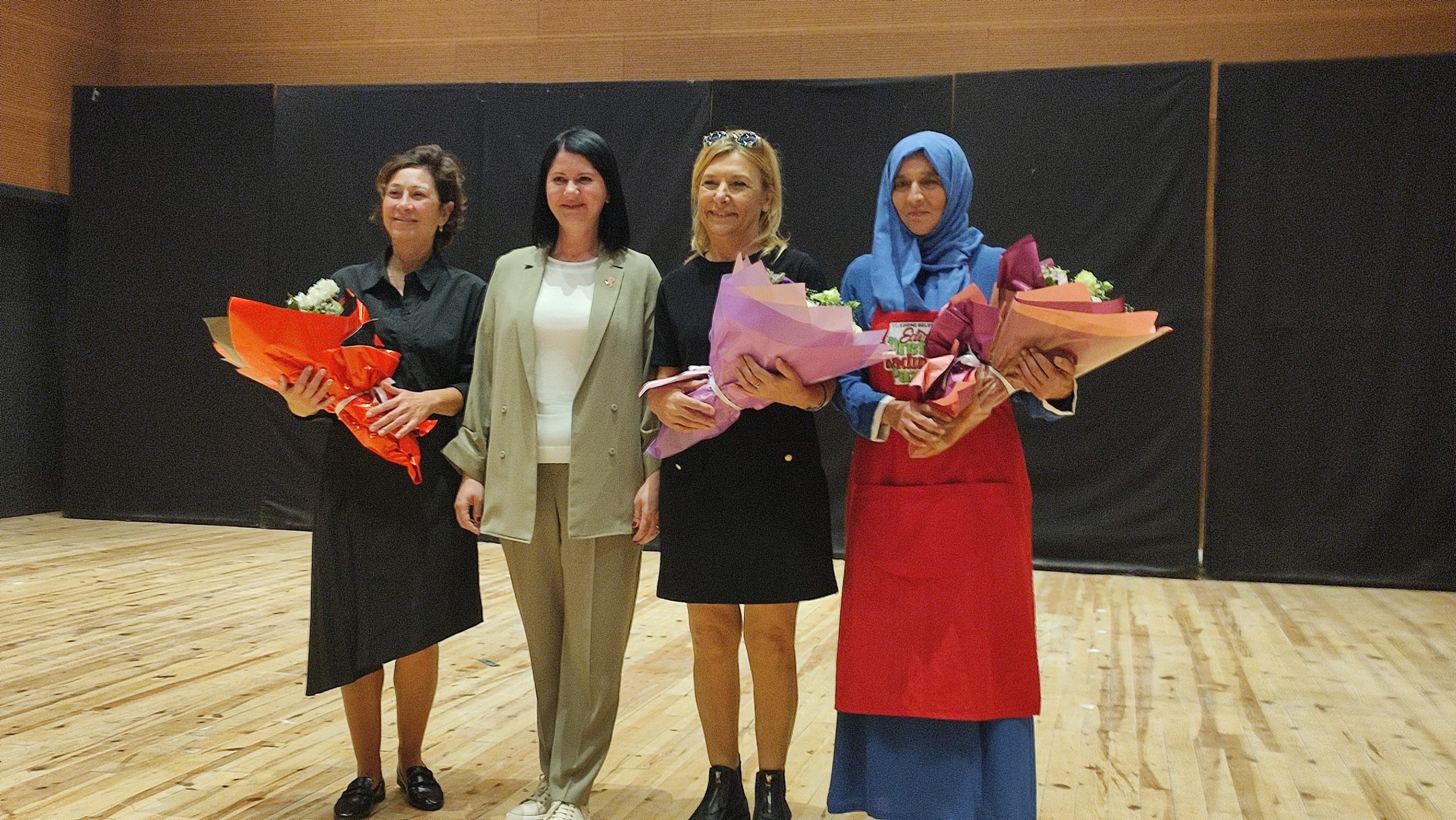 Üretici kadınlar ‘Zirve’de