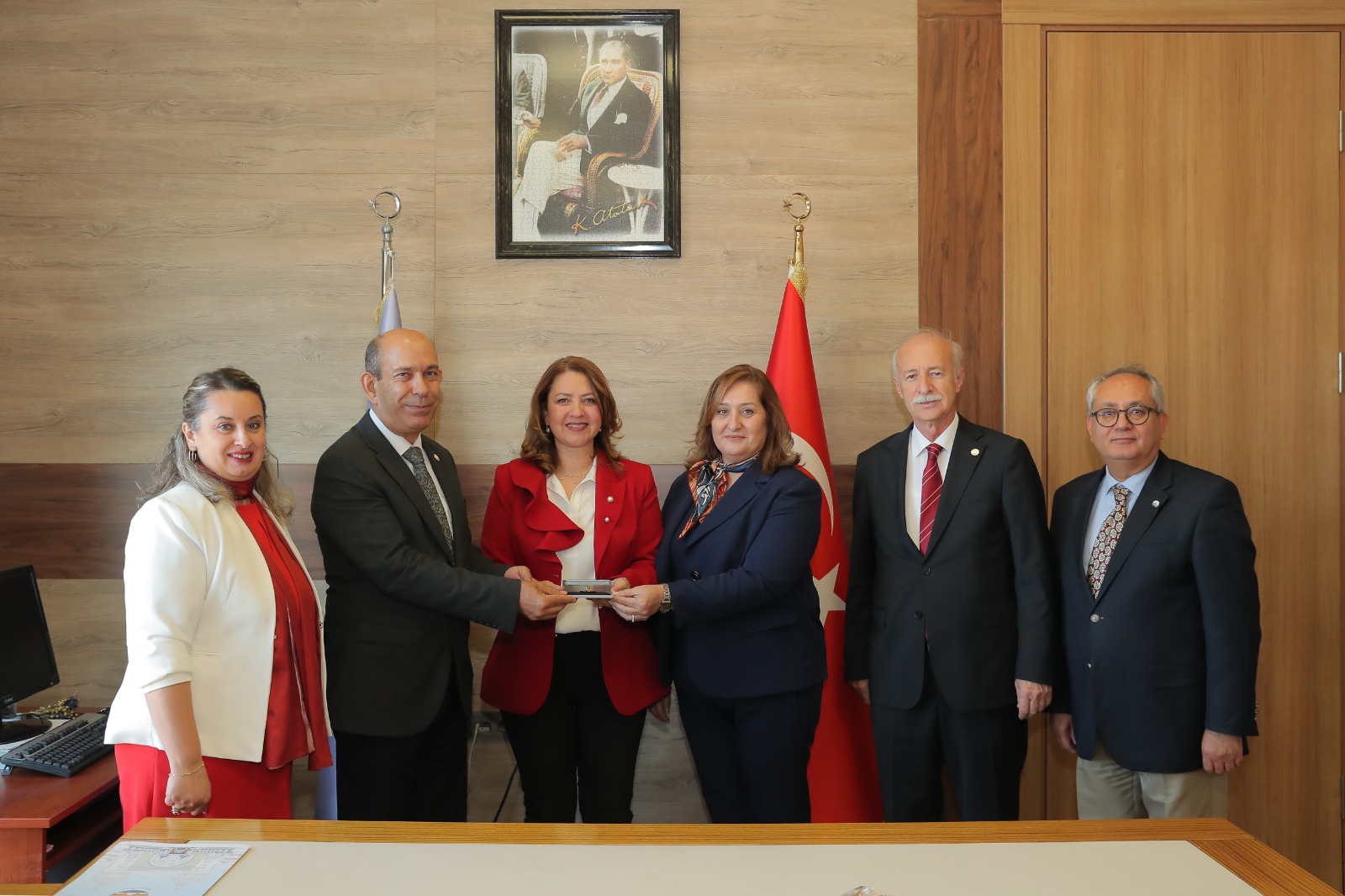 Eczacılık Fakültesi'nde devir teslim