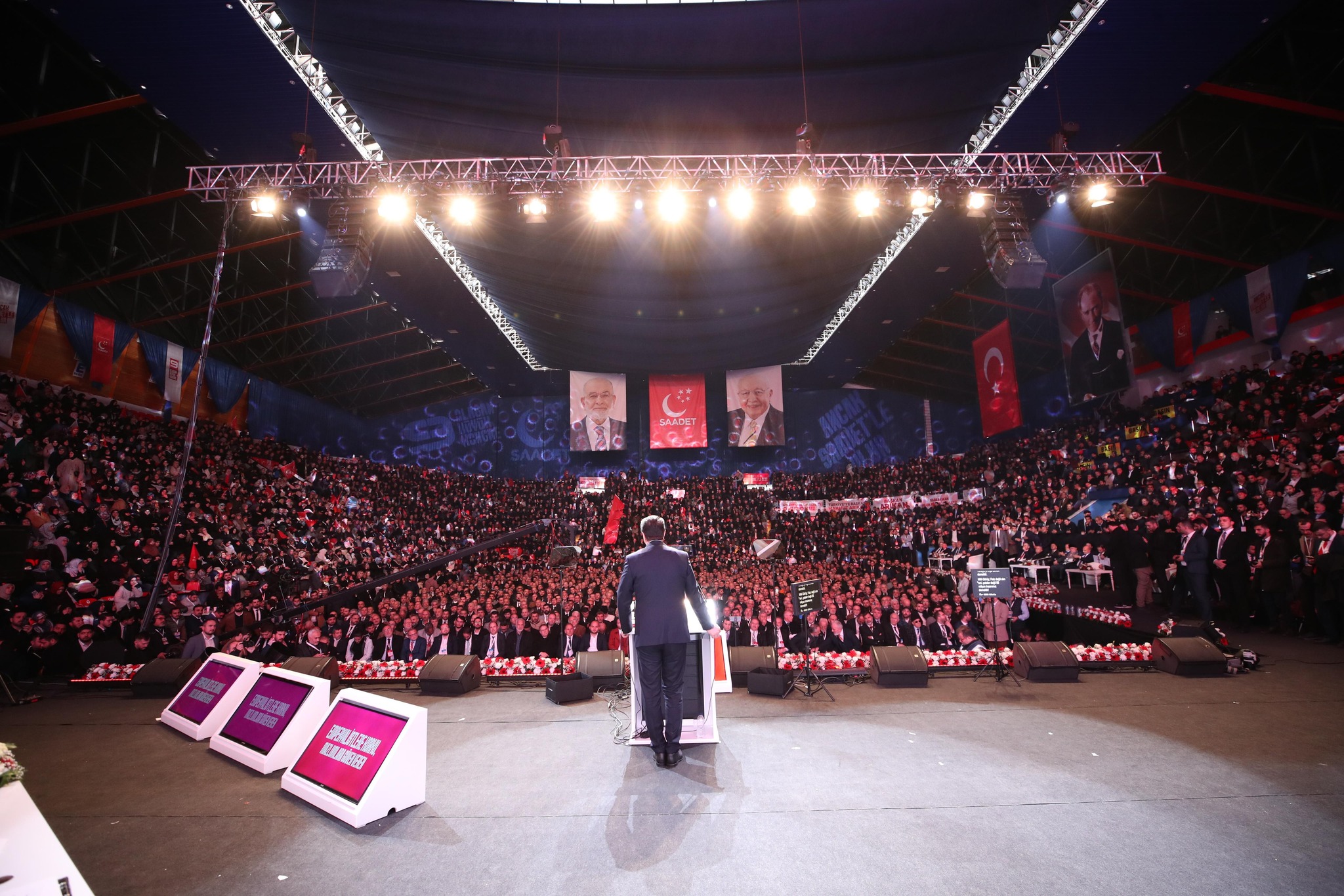 Tekin, yeniden Genel İdare Kurulu'nda