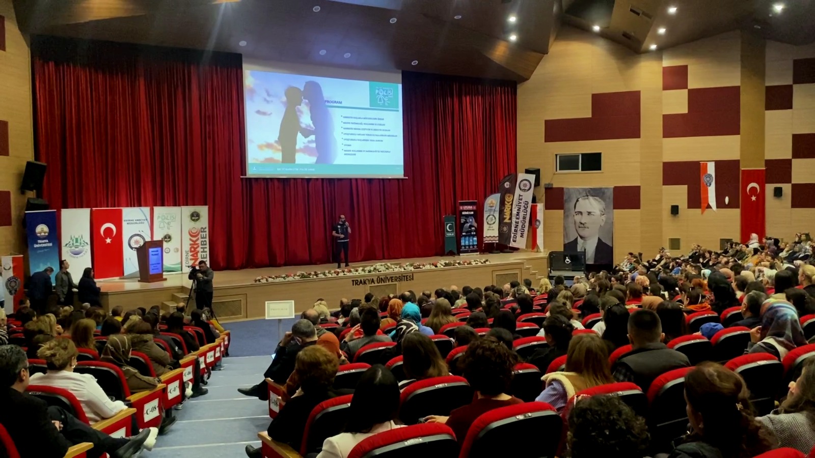 En İyi Narkotik Polisi: Anne