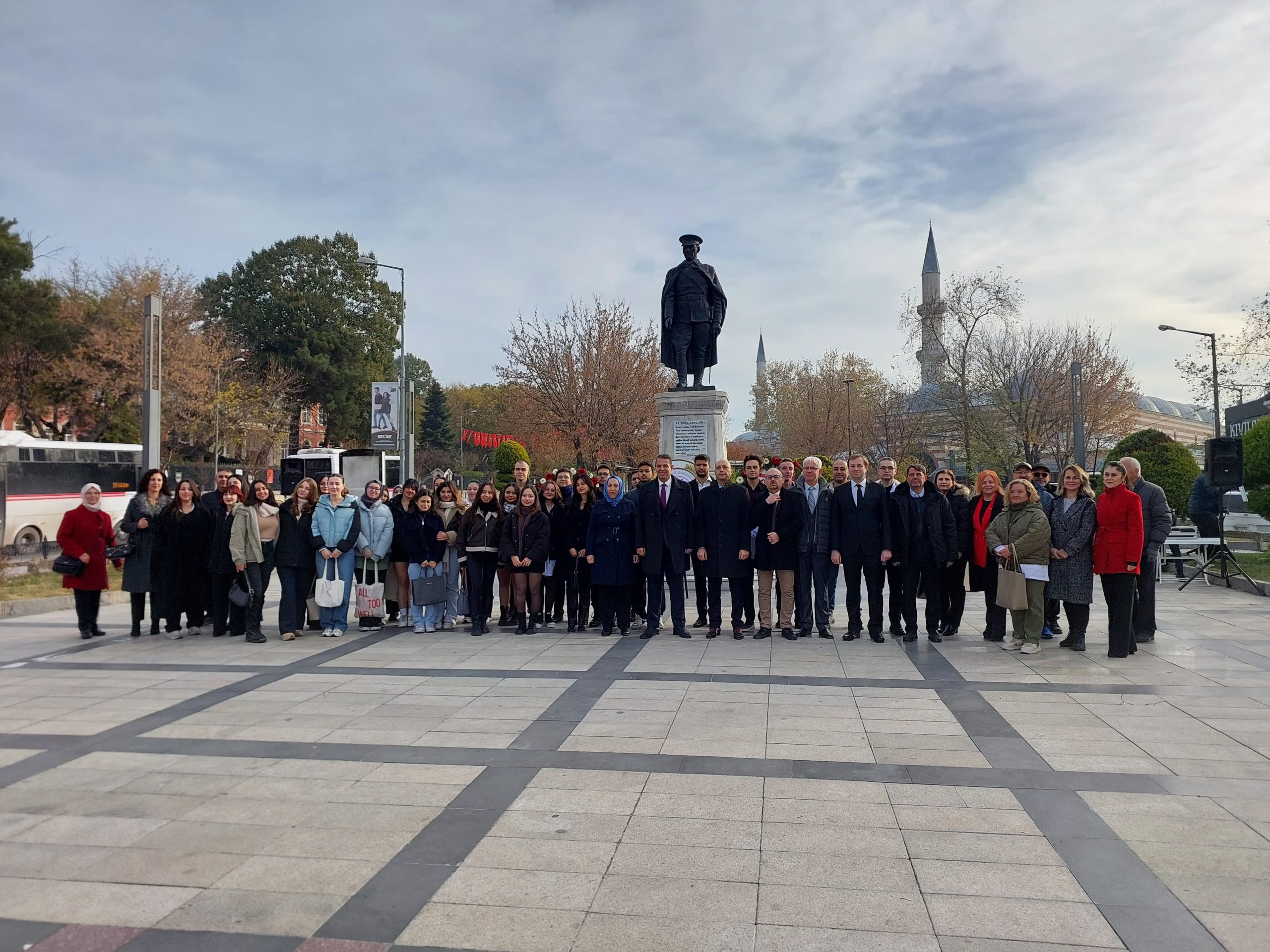 ‘Diş hekimleri gelecek kaygısıyla yurt dışına gidiyor’