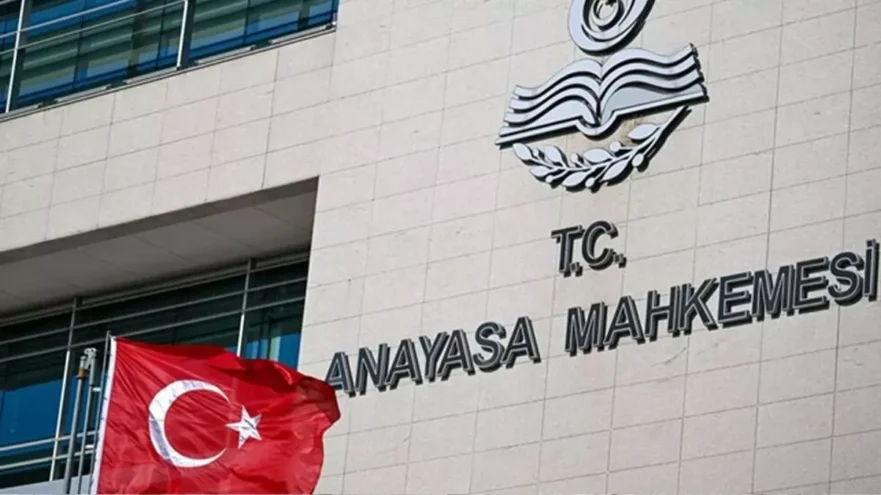 Evlilikte 1 yıl şartı korundu