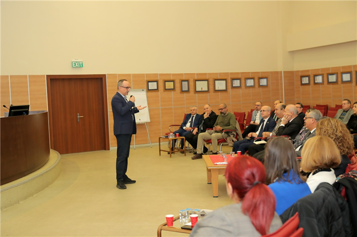 Üniversite yöneticilerine 'değerler' çalıştayı