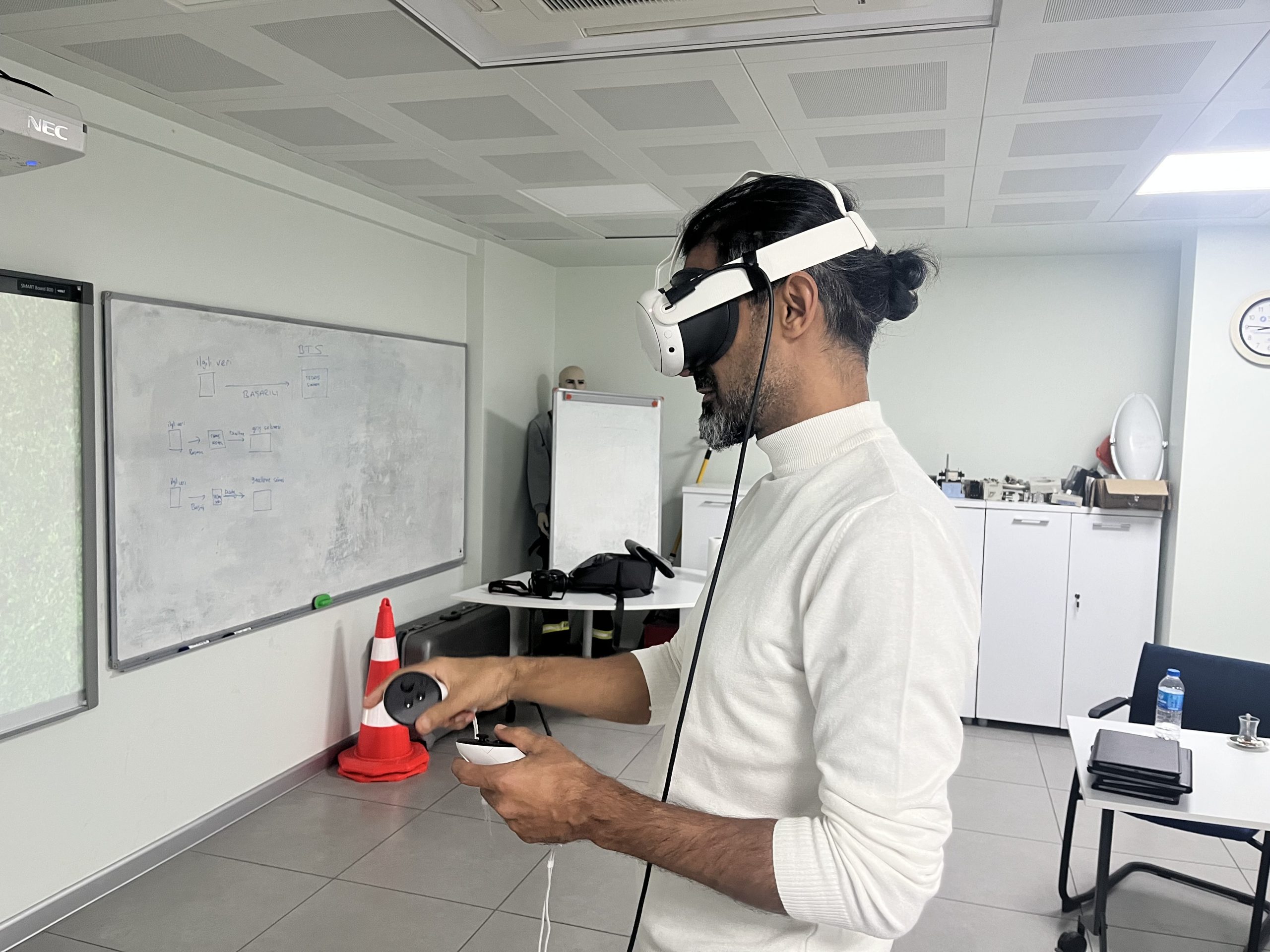 TREDAŞ ve TEDAŞ'tan “Dijital Atölye” iş birliği