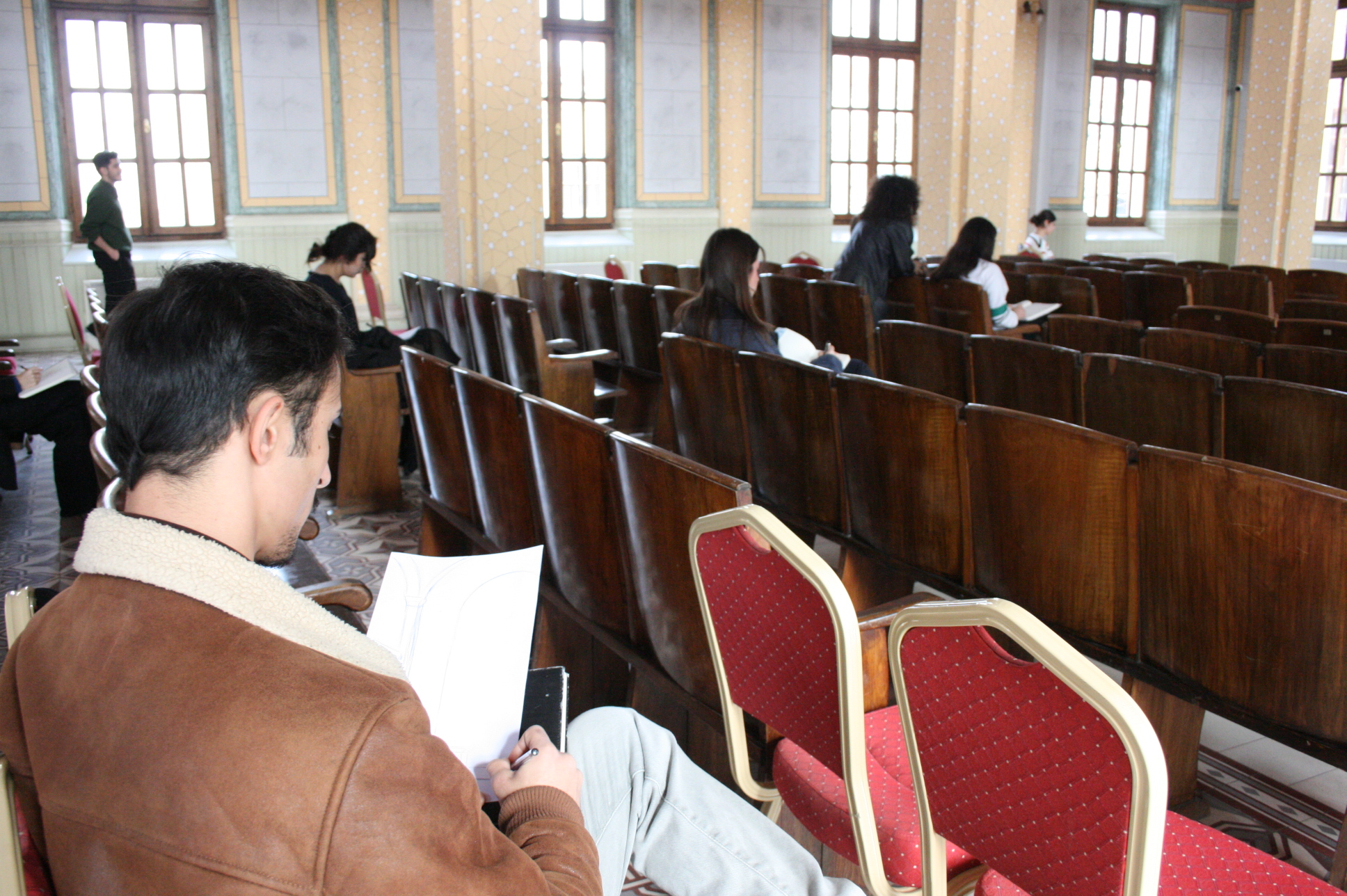 Edirne'nin günlüğünü 'eskizle' tutuyorlar