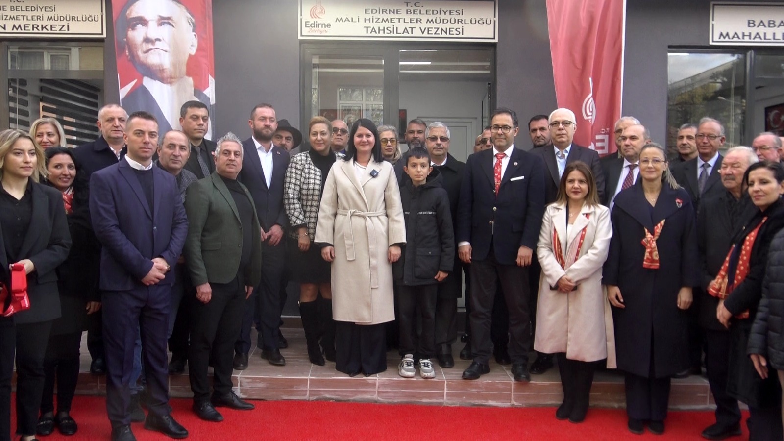 Babademirtaş’ta 3 hizmet tek binada